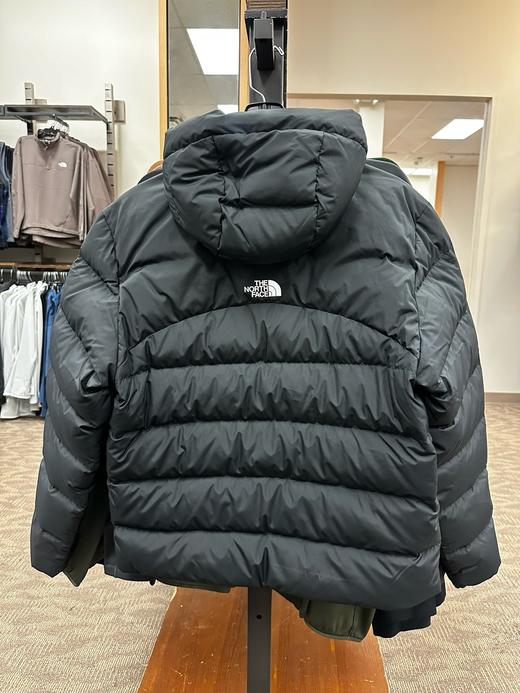 到手价1699元 北面男士黑武士羽绒服 经典款 连帽设计 600蓬松度非常厚实 冬天有了这件不怕冷啦 美国代购，无中文标签，介意慎拍 商品图3