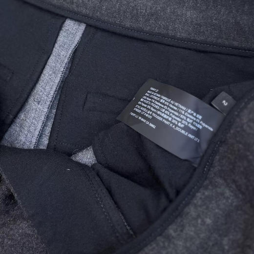 Theory秋冬厚款阔腿长裤。 自己备注号码颜色。黑色。深灰色 商品图7