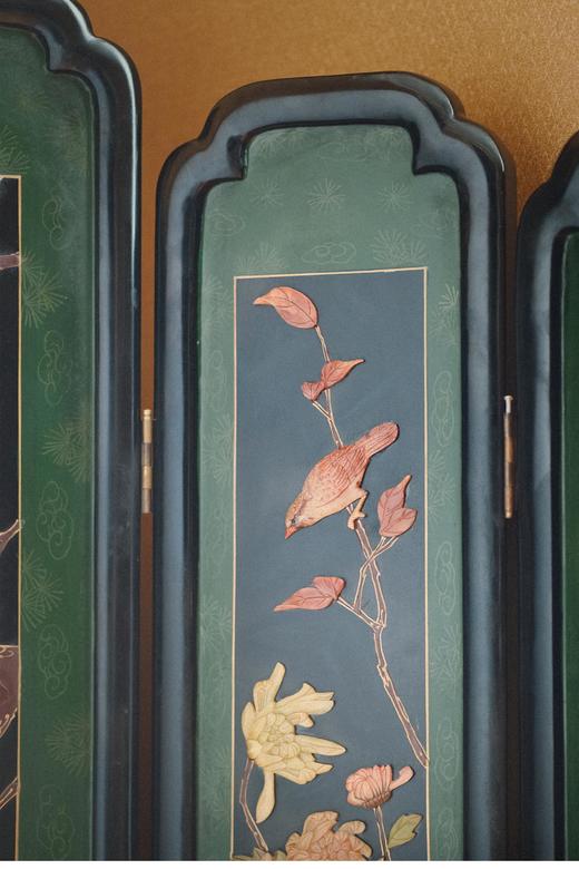【已售】独角鹿西洋古董20世纪中国创汇时期出品「松鹤延年」主题硬石镶嵌五曲屏风 商品图2