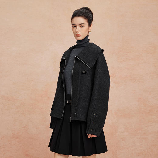QH932斯尔丽25新款轻薄保暖性强韩版廓形简洁大方大翻领减龄短大衣 商品图7
