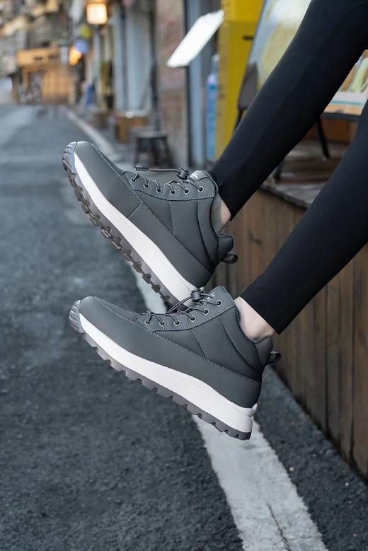 【把羽绒塞进鞋里 轻盈保暖 防泼防污抗寒】羽绒鞋合集/牛皮羽绒鞋/闪穿鞋（男款/女款） 商品图0