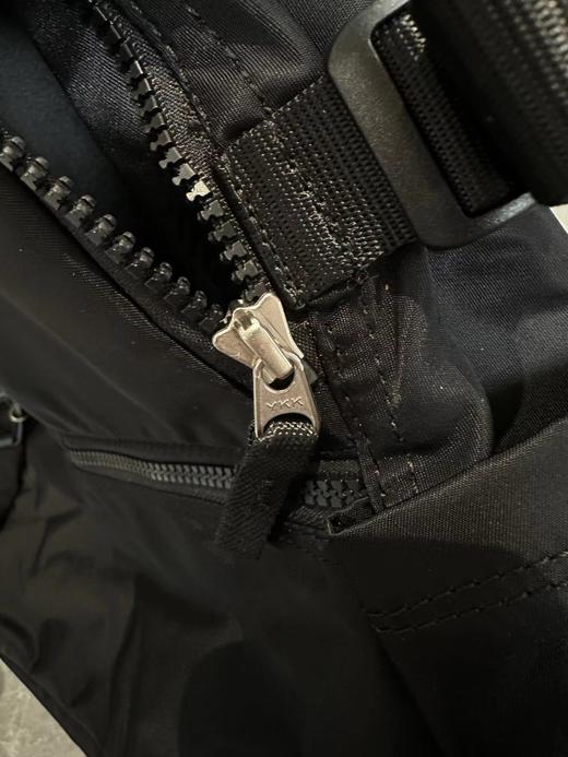 D112031大容量自重轻22L瑜伽运动防水双肩背包 商品图14