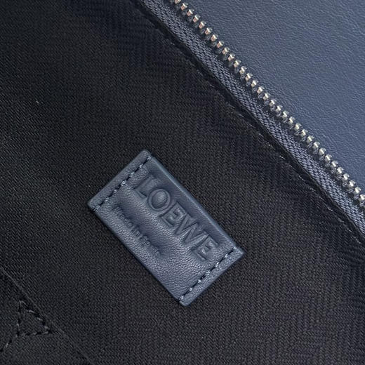 秋冬特惠💰1500 原单罗意威LO℮w℮ 新尺寸 柔软粒面牛皮革Puzzle 手袋062433 商品图8