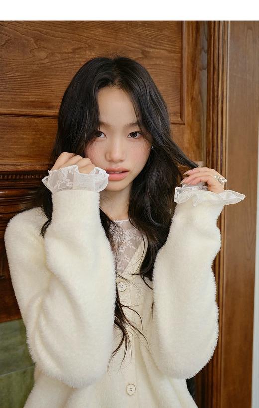 D112058蕾丝拼接温柔仿马海毛毛衣软糯针织衫25秋冬季新款女宽松上衣 商品图13