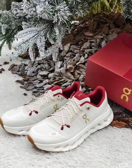 【双旦活动特惠：奥莱特卖场】On昂跑 限定款 Cloud X 4 &On昂跑 Cloudtilt 下单随机赠同品牌袜子一双 商品图12