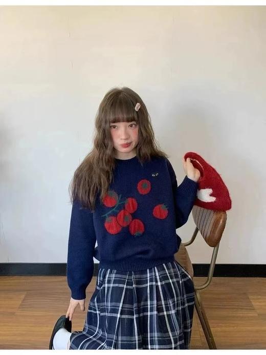 D112042冬日氛围感立体刺绣提花番茄图案圆领毛衣 商品图7