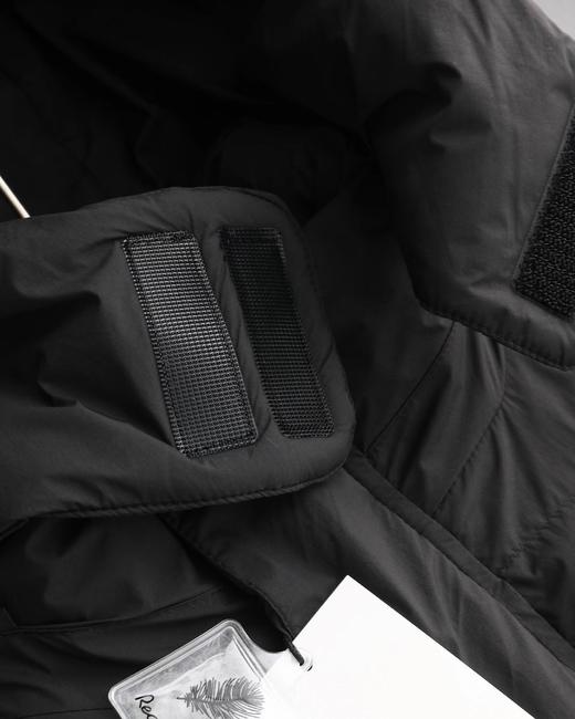 D112028THERMA-FIT系列连帽纯色羽绒服夹克男女同款 商品图9