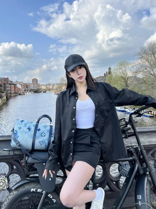 普拉达 25FW三角标再生尼龙长袖衬衫（DY） 商品图1