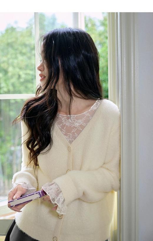 D112058蕾丝拼接温柔仿马海毛毛衣软糯针织衫25秋冬季新款女宽松上衣 商品图9