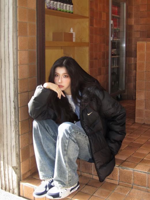 心选丨Nike Therma-FITSportswear Metro 耐克品牌logo宽松连帽保暖羽绒服 商品图6