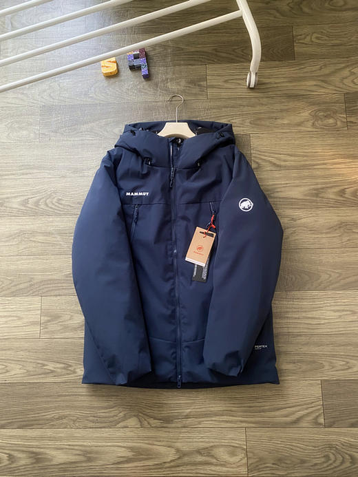 猛犸象Clion男女款防风防泼水红标软壳外套连帽保暖羽绒服 商品图4