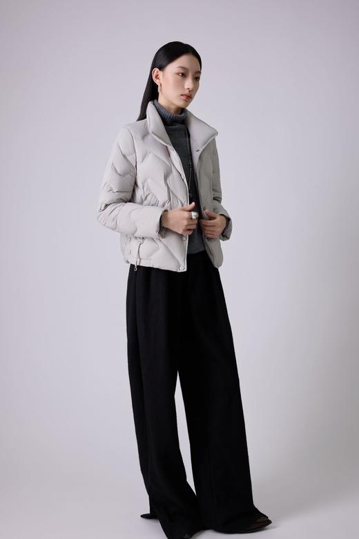 SZ6R20_银灰色_羽绒服_冬季_立领菱格压纹收腰显瘦保暖气质_高级女装_BERNIEELEN 伯妮斯茵 商品图2