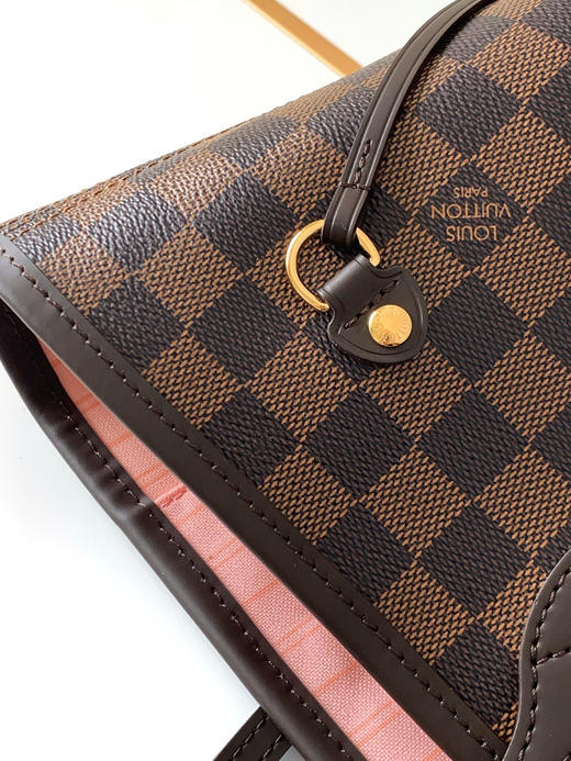 秋冬特惠💰1290 渠道级LV 【全钢五金 变码芯片】te级LV 全套包装 M41603咖啡格 经典购物袋 中号 商品图6