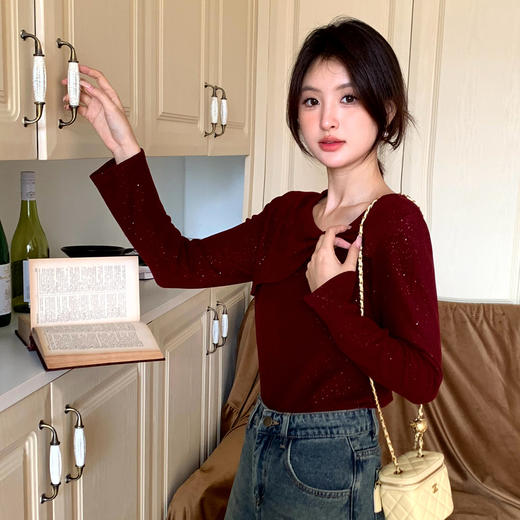 西遇长袖T恤韩系不规则蝴蝶结镂空针织显瘦正肩上衣P0044033 商品图1