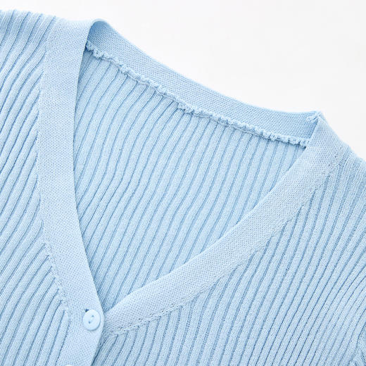 西遇长袖毛衣新款法式v领设计感抽绳褶皱修身显瘦针织衫P0043239 商品图5