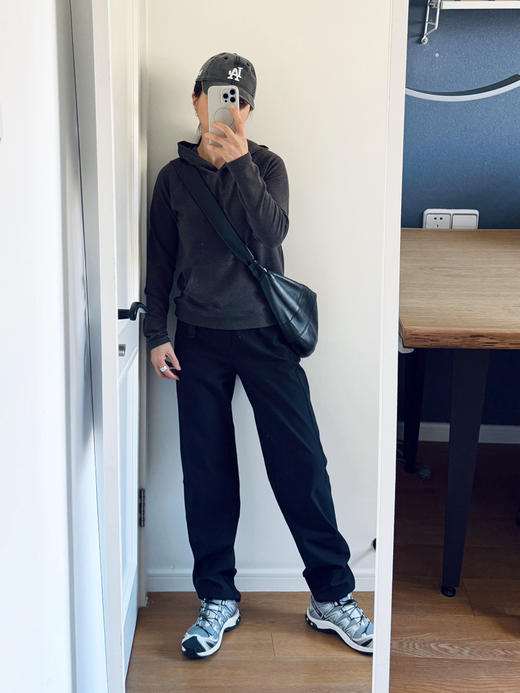 25秋冬--恒温小暖炉~轻糯德绒保温连帽卫衣【包邮+三天无理由退换】 商品图14