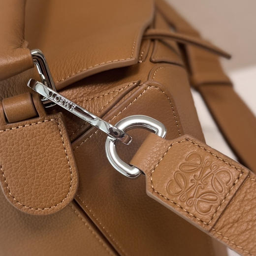 秋冬特惠💰1500 原单罗意威 LO℮w℮ 新尺寸 大号柔软鹿皮Puzzle 手袋052446 商品图5