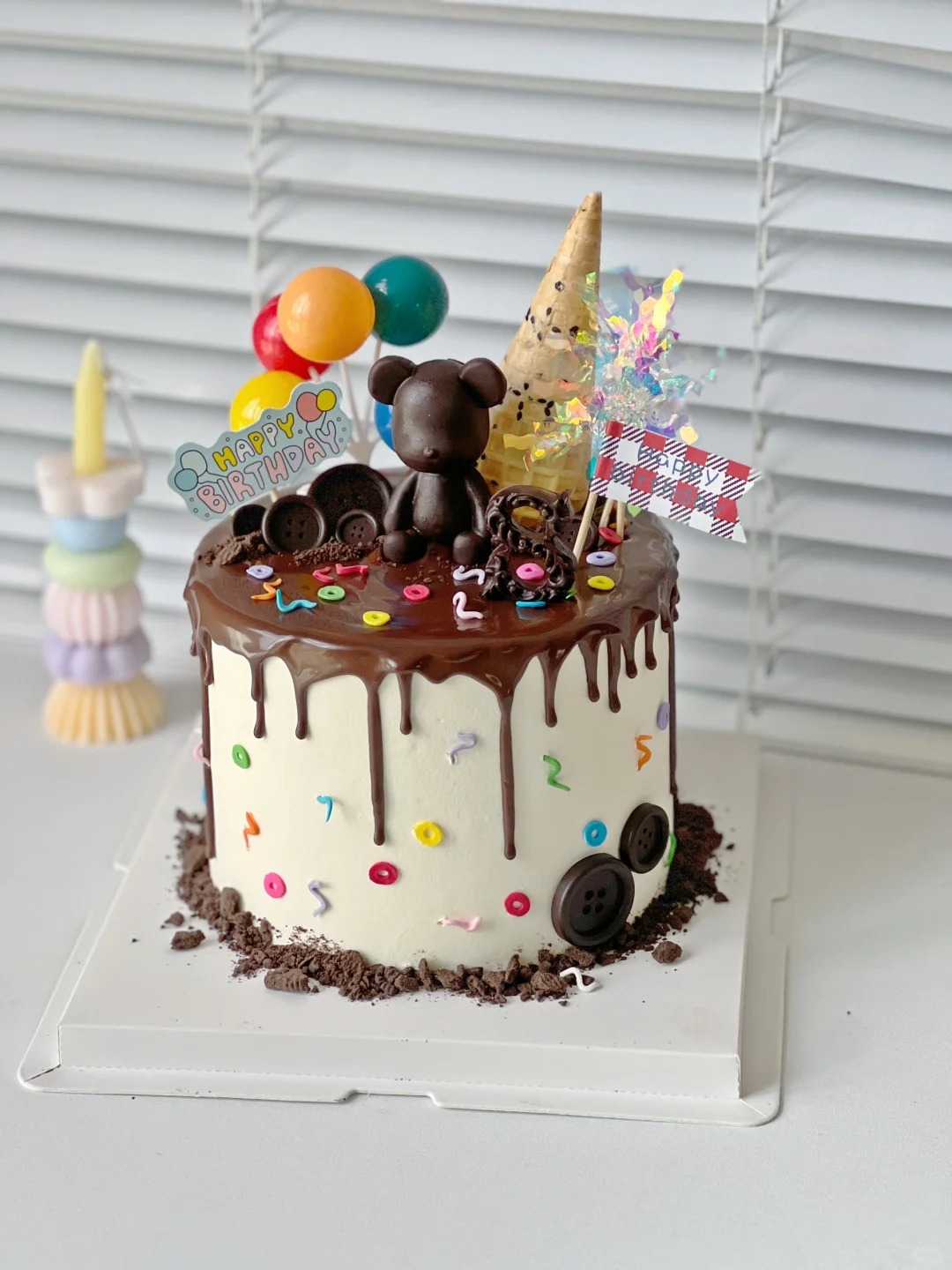 【周年庆精选】巧克力熊酷酷卡通蛋糕