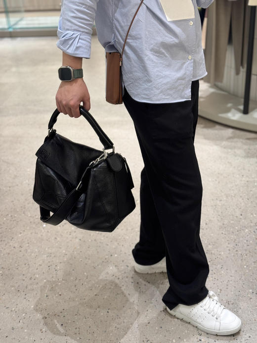 秋冬特惠💰1500 原单罗意威LO℮w℮ 新尺寸 大号柔软鹿皮Puzzle 手袋052446 商品图13