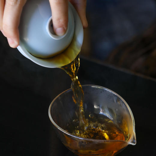 【曰何】 愚彻天蓝釉茶碗 商品图11