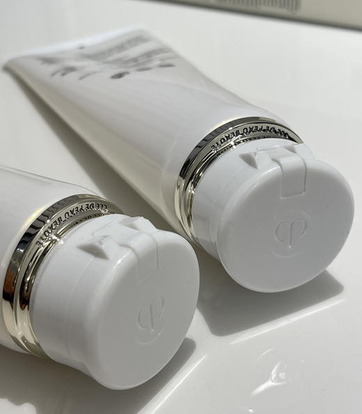 肌肤之钥净采洁面膏洗面奶 商品图3