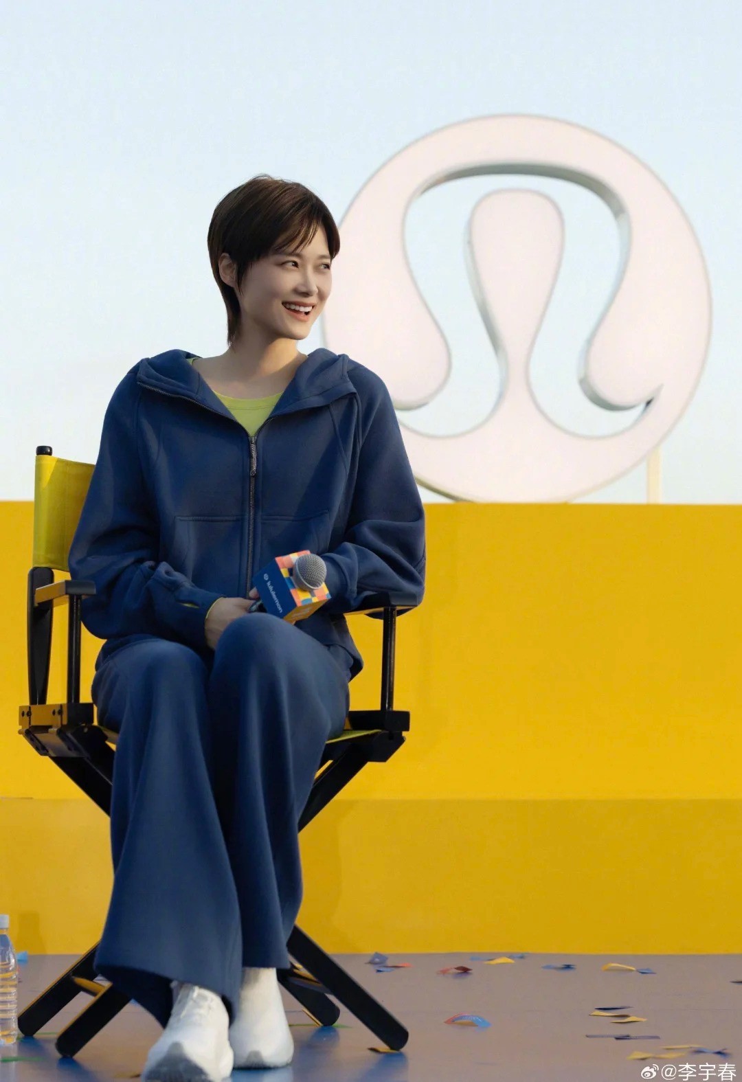 Lululemon  加绒外套