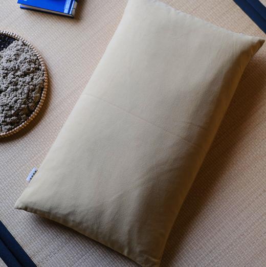 荞麦壳艾绒决明子养生方枕  亲肤透气面料 肩颈舒缓枕 商品图4