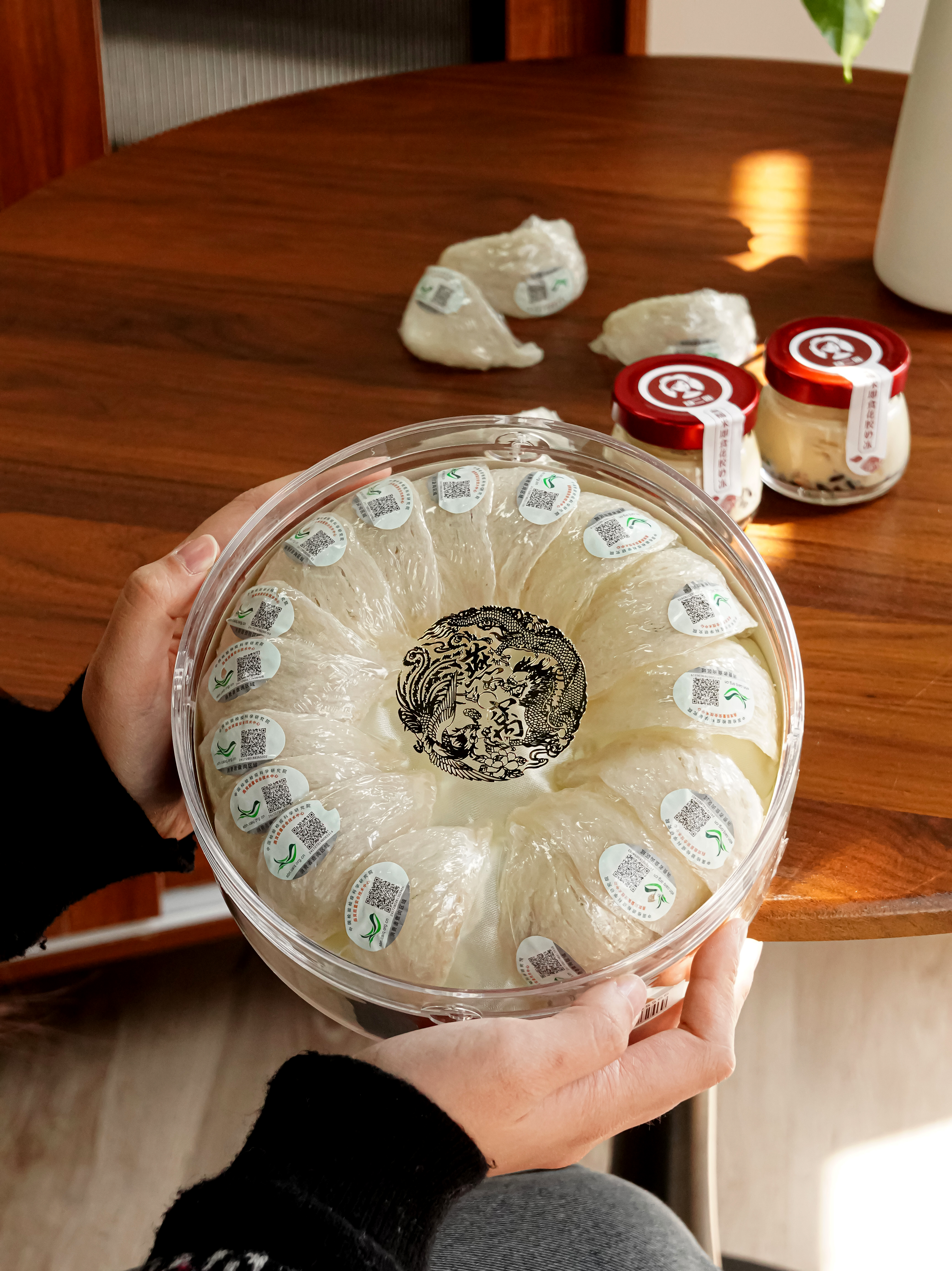 【春节福利】【印尼溯源码燕盏100g装】【下单再送燕窝伴侣一份+燕窝粥1箱】