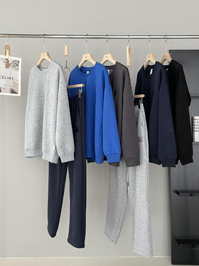 ❣️虎头冬款来袭加绒版❗一条解决粗腿弯腿❗ 【男士虎头刺绣直筒加绒卫裤】🥰420g一体加绒针织棉， 🍭外层紧密防风，内里配色银狐绒，保暖力度max！