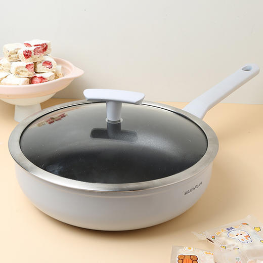 意大利尚尼深煎锅 | 26*7cm 夜雾白 秝客Pro系列不粘锅 煎炒焖炖炸一锅搞定 电磁炉燃气灶通用 送配套锅铲 商品图0