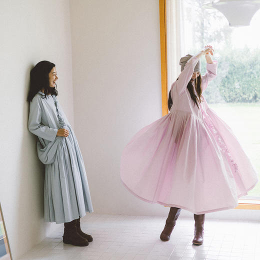 绽放733朵/浪漫超大摆·匹马棉压褶大摆量圆领长袖连衣裙气质长裙 商品图0