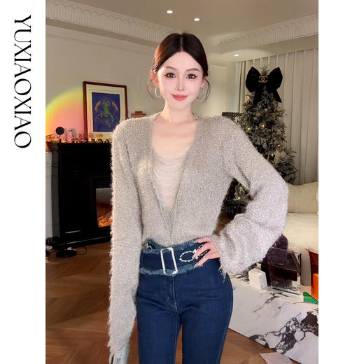 余潇潇【深V杀手】低调奢华感金丝羽毛纱细链条显瘦V领女士上衣 商品图2