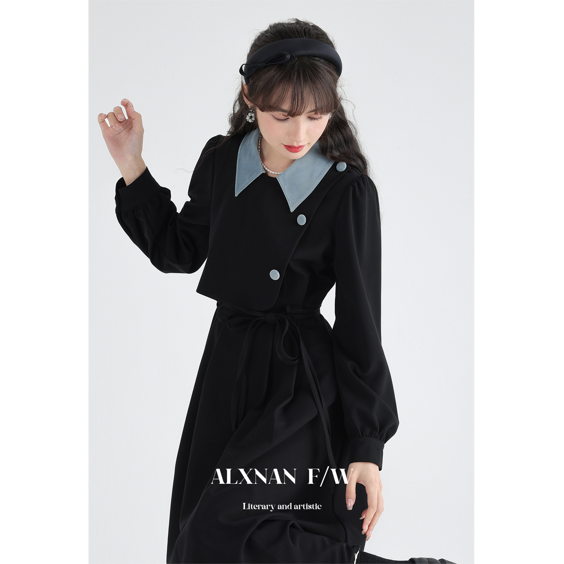 【6折秒杀】鹿向南《蔚蓝夜旅人》法式假两件时尚2025秋季连衣裙女新款长裙子LXN273183