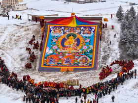 雪域藏节·光影朝圣 【甘南】 正月|郎木寺晒佛节、扎尕那、西仓亮宝节、酥油花灯会、拉卜楞寺、米拉日巴佛阁8天