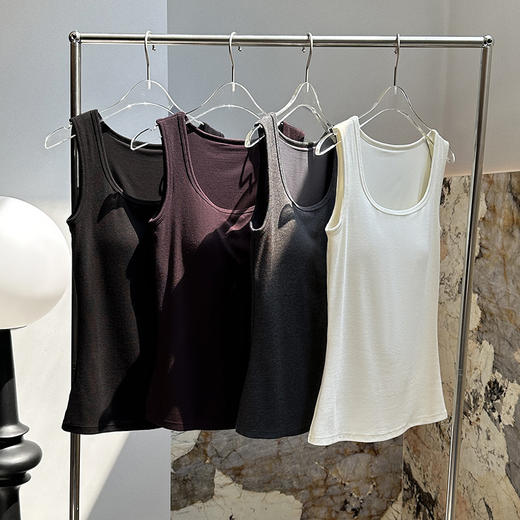 ³ 【日本代工厂男姐同款带胸垫的背心】含羊毛棉云感U领背心 可内搭也可外穿XN03-CRMM-BSPK 商品图3