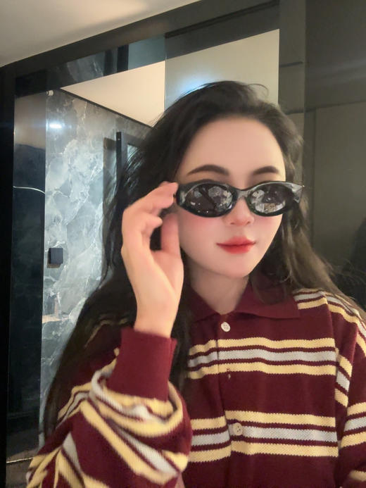 赵露思同款MIU 家logo装饰 椭圆形 太阳墨镜 商品图3