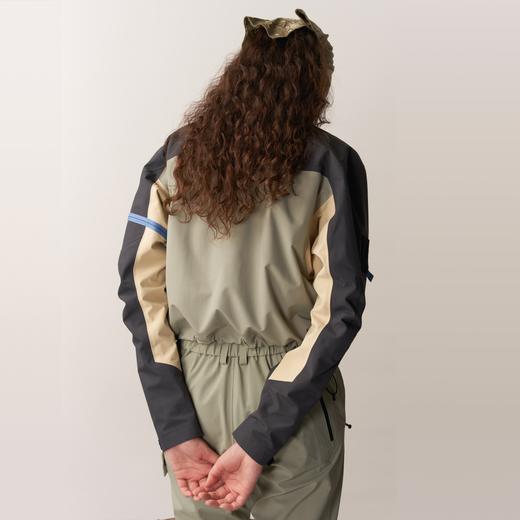 ORVAR女短款冲锋衣户外防水短款外套硬壳UPPERVOID二普纬度 商品图4