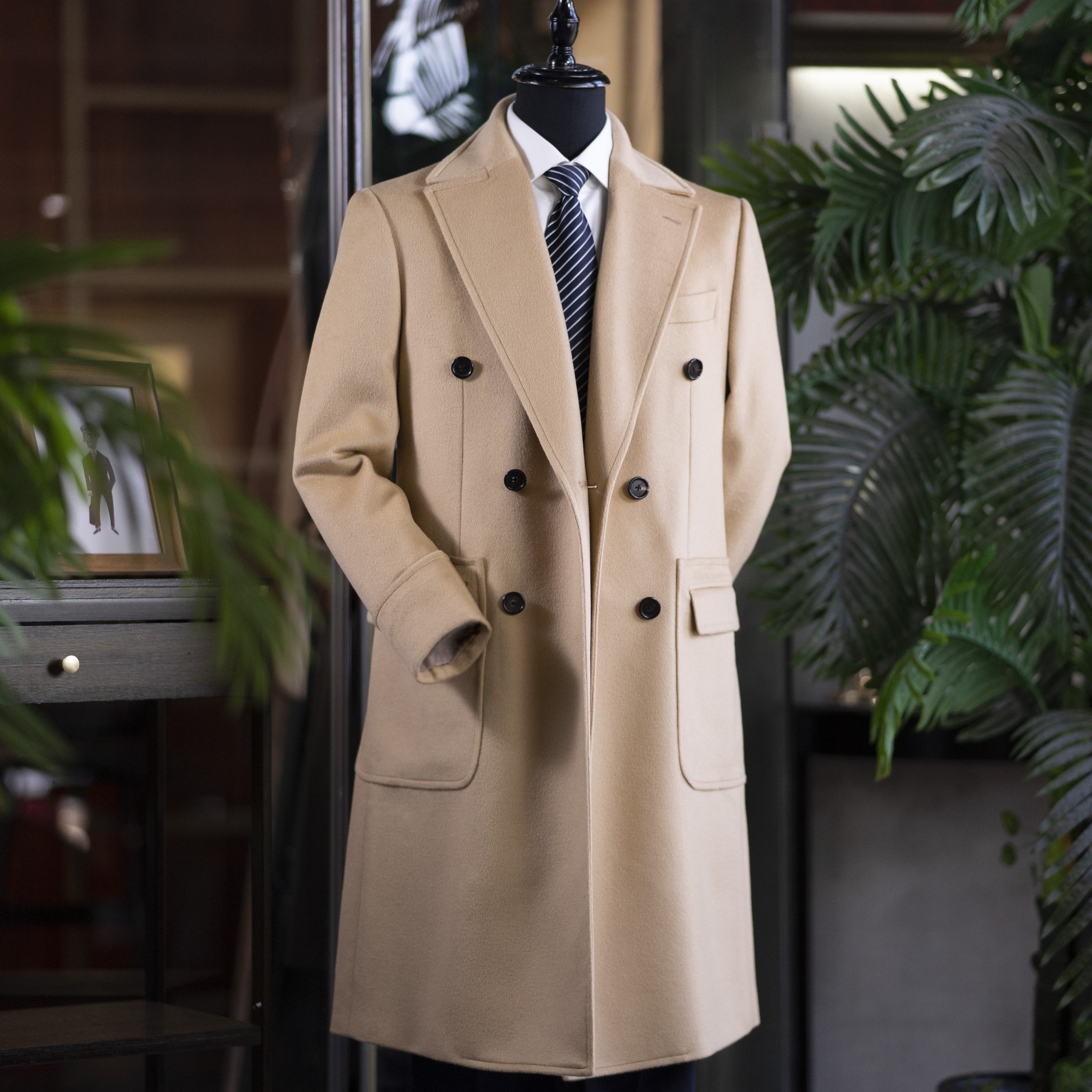 新款秋冬男士马球大衣  三色可选