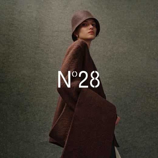 N°28【零压感】羊驼毛短款大衣女秋冬带围巾设计高级感毛呢外套 8855A1D717  商品图3