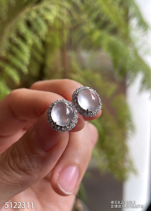5122311，蛋面耳钉。具体价格微信咨询 商品图2