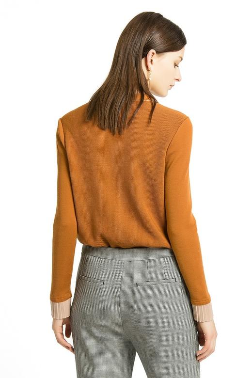 NAERSI娜尔思 焦糖色V领针织衫 95 商品图5