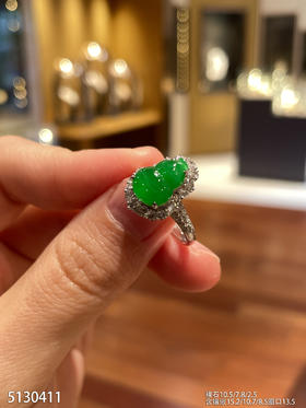 5130411，葫芦戒指。具体价格微信咨询