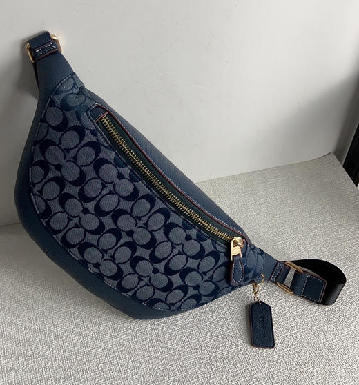 秋冬特惠💰480 蔻驰coach香布雷新款男女同款胸包腰包CG994经典款 商品图1