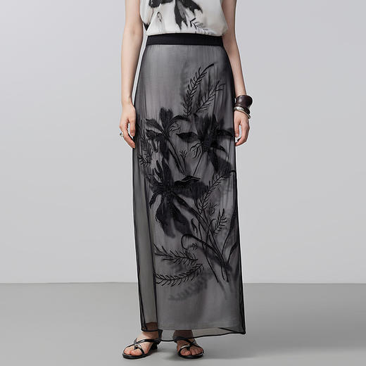 【林栖设计小店】【手工钉珠】笔墨花事生活在左桑蚕丝半身裙绣花2026早春新款花仙子裙子女1961076 商品图1