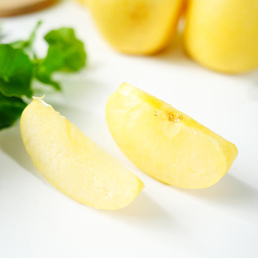 【优琦】慕雪维纳斯®黄金苹果3.8斤小果
（果径70mm，10-12个果，净重3.8斤+） 商品图1