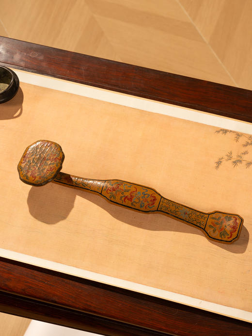 清	黄漆戗金彩绘福寿纹如意 商品图4