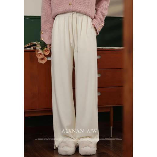 鹿向南《休闲软妹》白色宽松阔腿休闲裤女2024年秋冬新款加绒裤子LXN32716 商品图0
