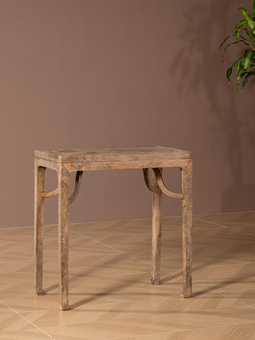 清早期	榉木霸王枨四面平条桌 商品图4