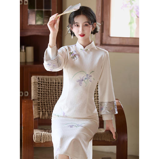 米白色秋冬倒大袖国风旗袍LSB3997 商品图3