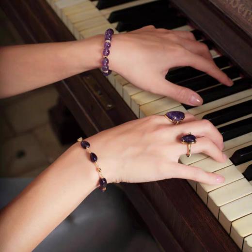 2楼Fellala/翡拉拉「糖果」紫水晶925银指戒货号925430802吊牌价1799现价1619 商品图4